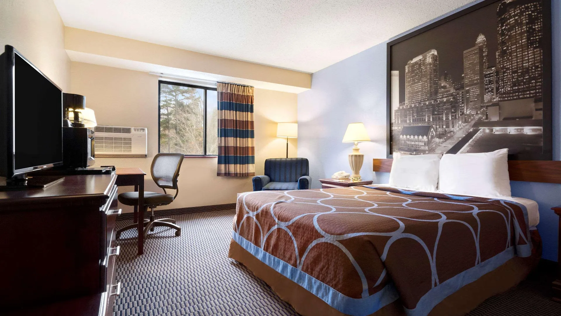 Super 8 By Wyndham Charlotte University 2*,  United States