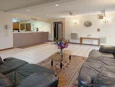Super 8 By Wyndham Charlotte University Motel